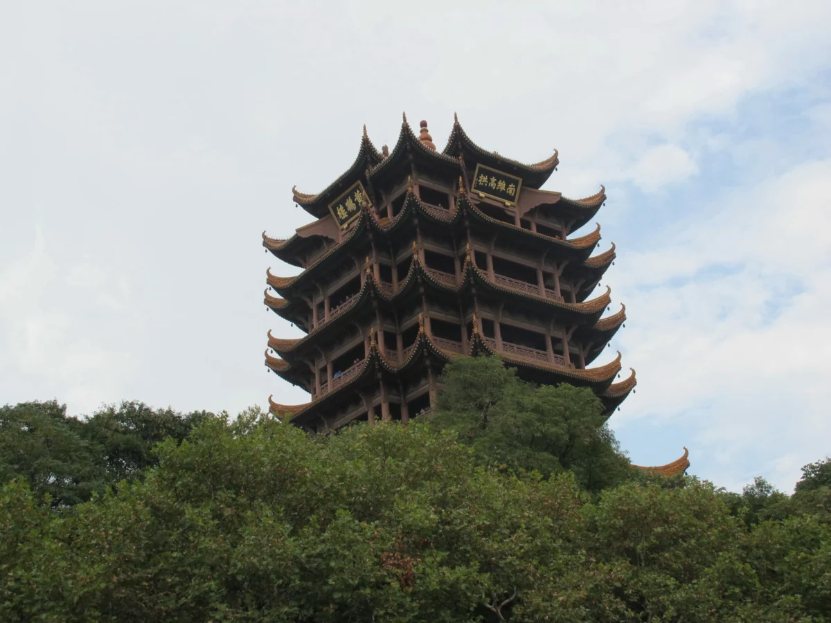 Tour de la Grue jaune en Chine